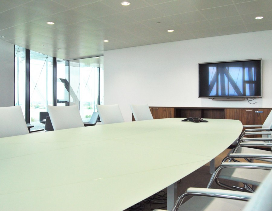 klober, klöber, rabobank, interieur, kantoorinrichting, bureaustoel, bureau, design, boardroom